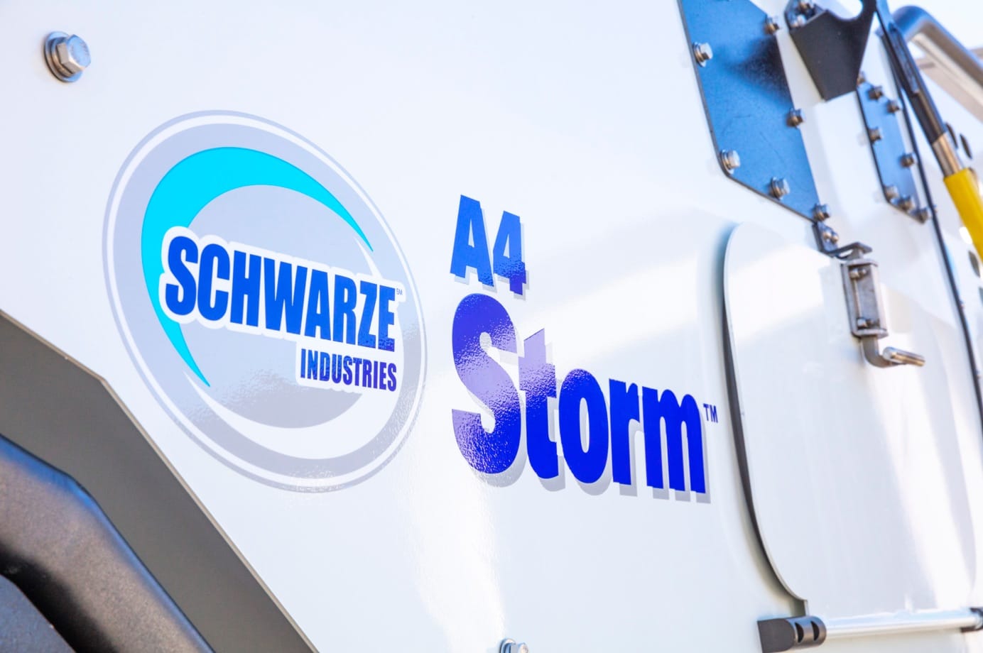 kor-Schwarze-A4-Storm-5