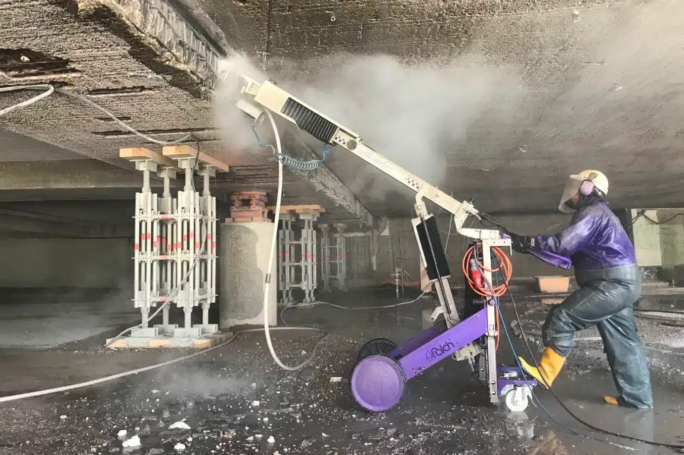 KOR-blog-robotic-high-pressure-water-jetting-equipment-1